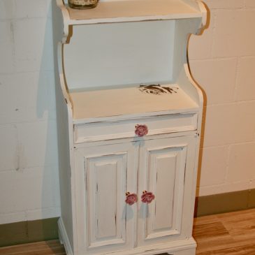 Wunderschönes, romantisches Kommödli Shabby Chic